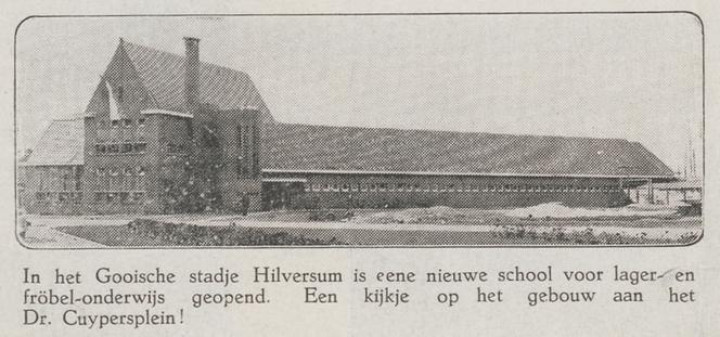 De pas geopende St. Willibrordusschool aan het Dr. Cuypersplein, vooraanzicht
